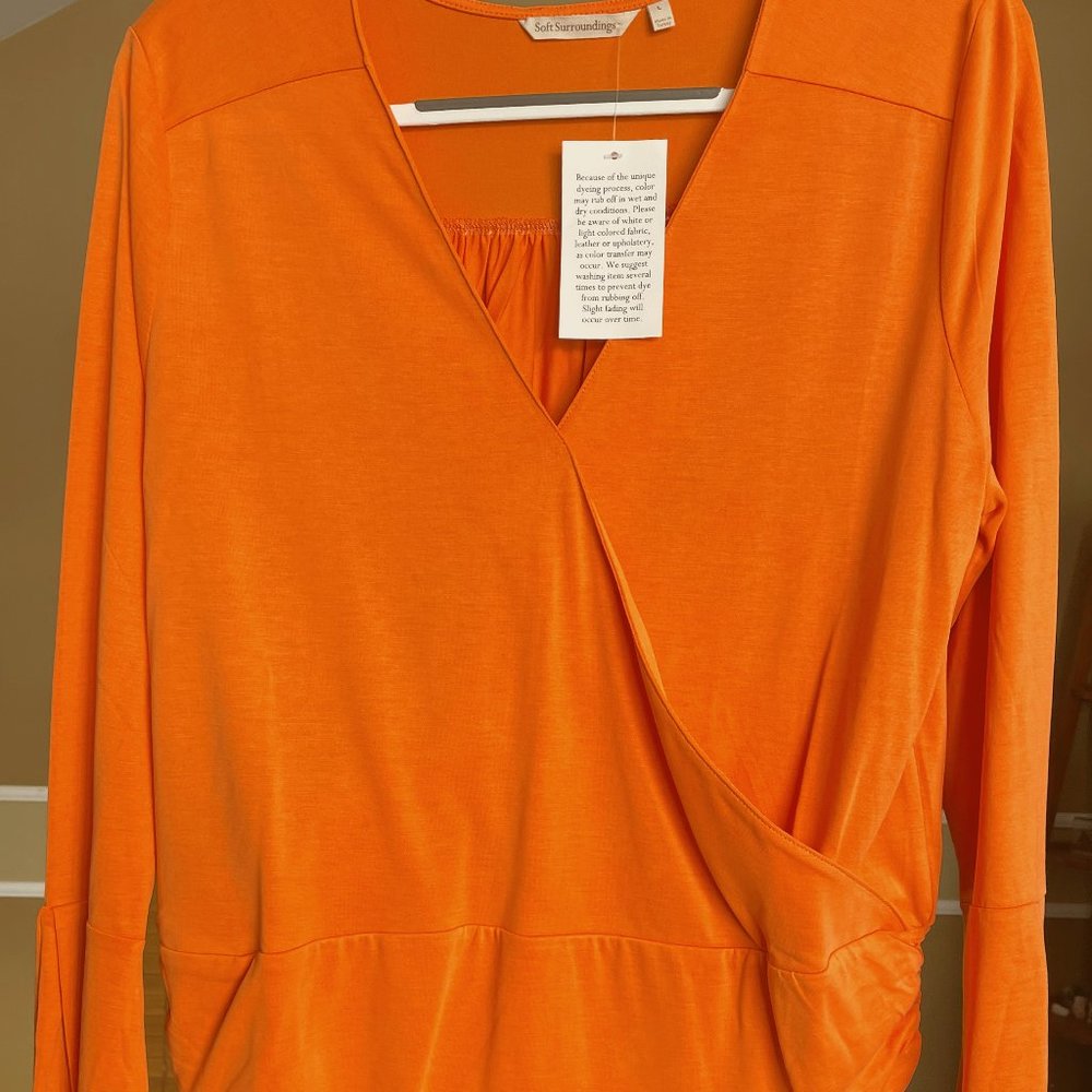 Soft Surroundings Coral/Orange Wrap around top - Large